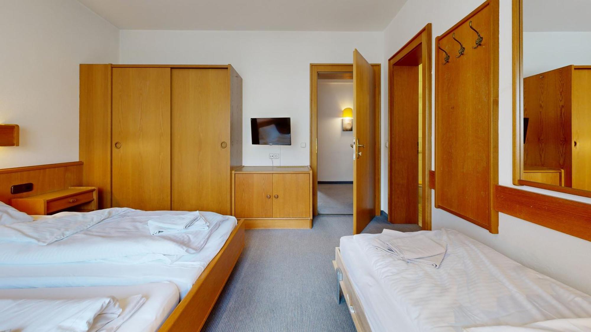 Pension Brixana Brixen im Thale Bagian luar foto