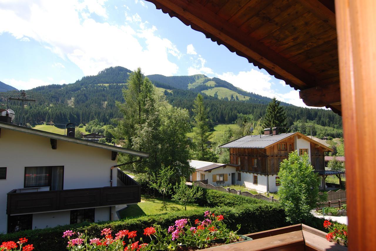 Pension Brixana Brixen im Thale Bagian luar foto